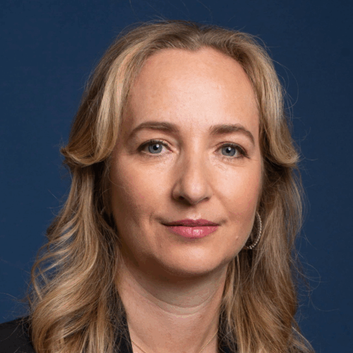 A photo of Allison Schrager.