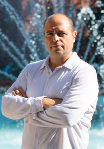 Gordon Gauchat's headshot